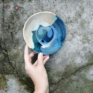 Alternative view of Miska średnia – seria Savage Garden