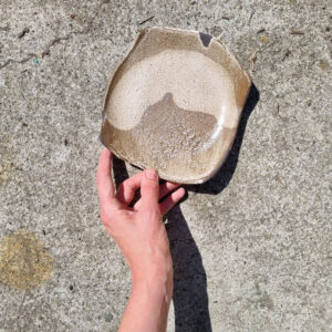 Alternative view of Medium deep plate - Canvas series